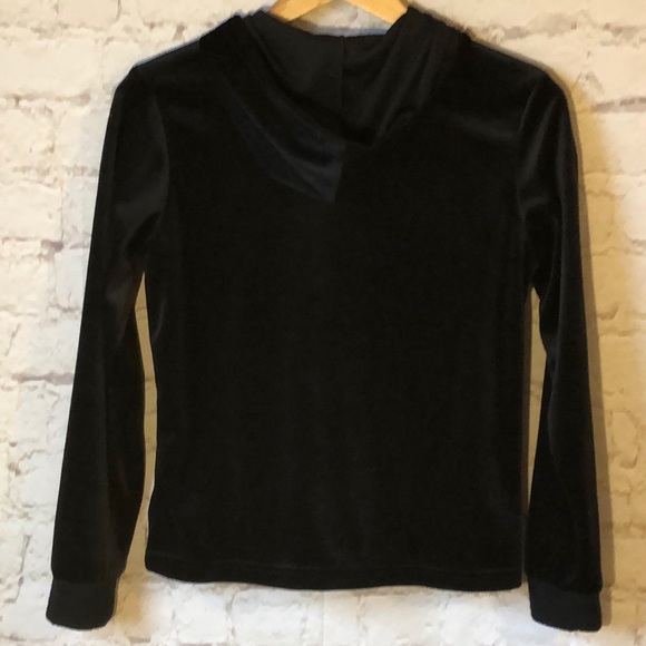 NWOT GW SPORT BLACK VELOUR HOODED SWEATSHIRT - Picture 5 of 6